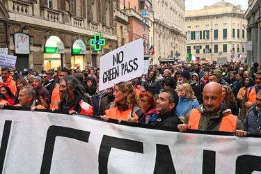 Genova, manifestazione no vax del Sabato
