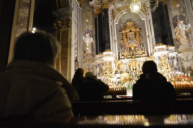 Genova - i riti per la pasqua - chiesa di Santa Marta, il sepolc