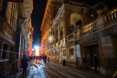 Genova, accensione illuminazione artistica