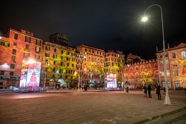 Genova, accensione illuminazione artistica