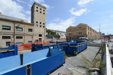 Genova - zona darsena e Ponte Parodi - uno dei progetti incompiu