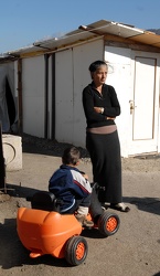 scattano le prime espulsioni per cittadini rom