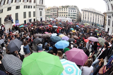 Genova - Piazza Matteotti - assemblea pubblica