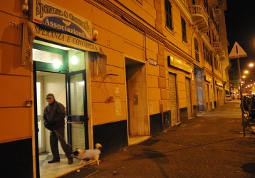 Genova - viaggio notturno in via Sampierdarena