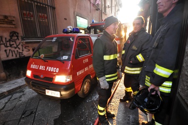 Genova - incendio centro storico San Marcellino