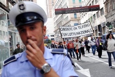 Ge - Carlo Felice - protesta lutto lavoratori