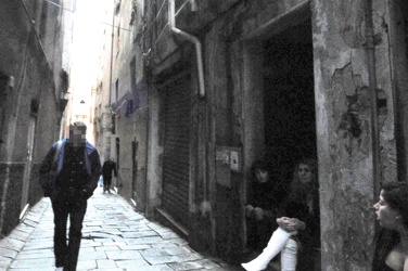 Genova - la prostituzione nel centro storico