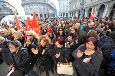 Genova - Piazza De Ferrari - manifestazione lavoratori sanità pu