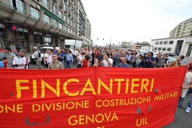 Genova - nuova manifestazione lavoratori Fincantieri