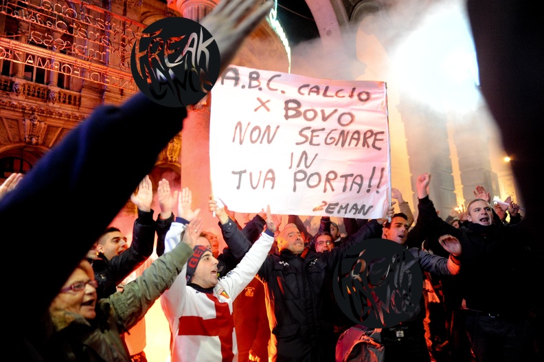 protesta_ultras_Genoa_011_012_1846.jpg