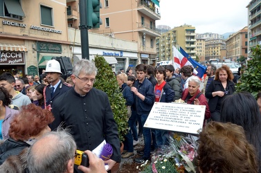 Genova - via Fereggiano - targa vittime alluvione