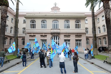 Genova - ospedale San Martino - manifestazione dei lavoratori
