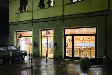 Genova Pra - Via sapello 91r - sequestro pizzeria cento chilogra