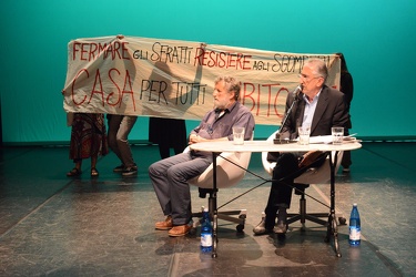 Genova - teatro della Tosse - incontro pubblico a un anno dall'e