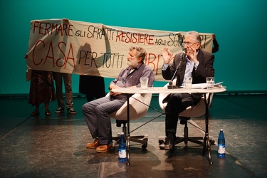 Genova - teatro della Tosse - incontro pubblico a un anno dall'e