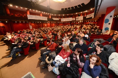Genova - sala teatro politeama ospita assemblea consumatori e ca