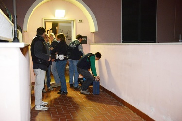 Genova - via novella 59 - sospetto omicidio appartamento occupat