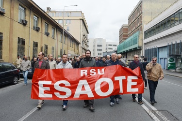 Genova Sestri Ponente - un'altra manifestazione dei lavoratori d