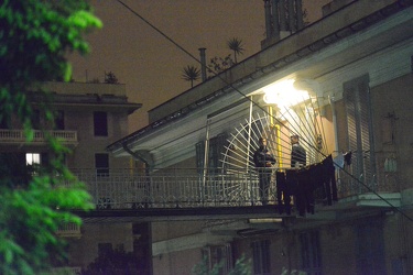 Genova, Via Lanata - bambino cade dalla finestra