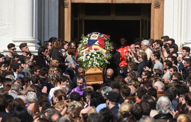 arenzano funerali cecca
