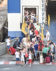 partenze estive terminal traghetti 31072015-4406