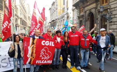 Genova - giornata di sciopero per i dipendenti dei supermercati