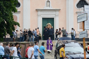 Genova, chiesa parrocchiale di San Biagio - il funerale del 65en
