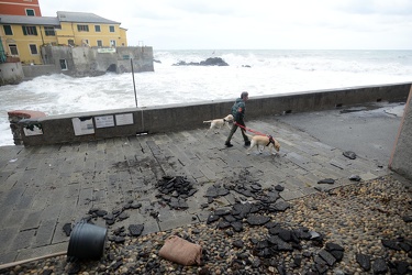 Genova, Boccadasse - i danni provocati dalla mareggiata