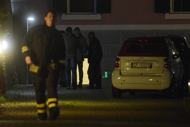 Genova, Teglia - tragedia in casa, padre muore bruciato davanti 