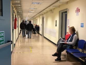 Genova - allagamento nelle scale del monoblocco ospedale San Mar