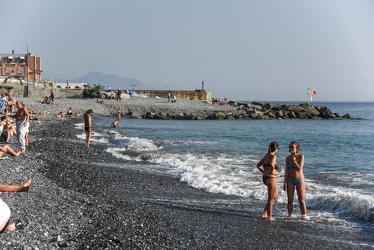 gente spiaggia Corso Italia 20102018-9439