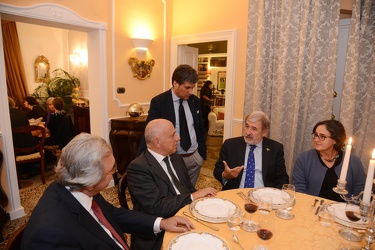 Genova, Carignano - cena a casa avvocato con sindaco Marco Bucci