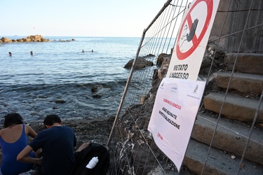 Genova, Boccadasse - vietata la balneazione causa inquinamento, 
