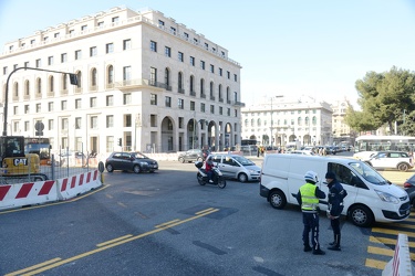 Genova, zona Foce - nuovo cambio linee traffico causa spostament