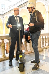 Genova, palazzo Tursi - incontro sul tema della mobilita sosteni