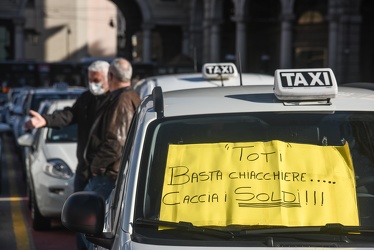 protesta taxi Regione 04112020-8705