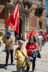Genova, prefettura - manifestazione consumatori