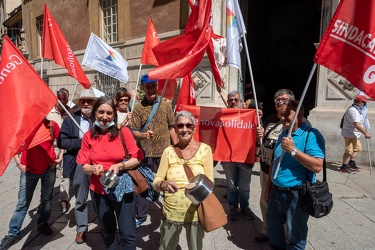 Genova, prefettura - manifestazione consumatori
