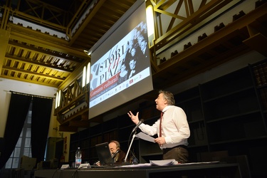 Genova, palazzo ducale - la storia in piazza - conferenza di Car