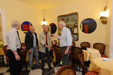 Genova - caffe Mangini - la prima mostra ospitata nel locale √® 