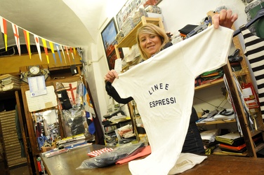 Genova - la t-shirt compie 50 anni