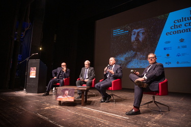 Genova, teatro Duse - la cultura che crea economia