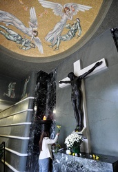 Genova - cimitero di staglieno - sacrario caduti guerra