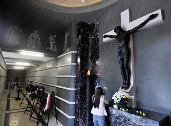 Genova - cimitero di staglieno - sacrario caduti guerra