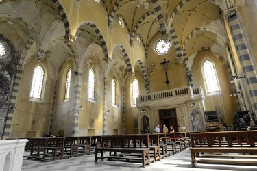 Genova, Cogoleto - la chiesa e il presepe nell'ex ospedale psich