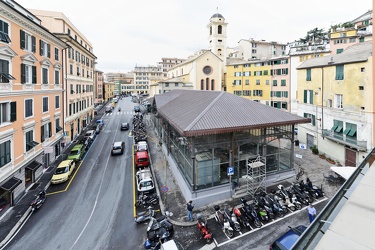 Genova - quartiere Carmine - torna il mercato