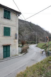 Genova - Val Varenna - la strada che porta a San Carlo di Cese