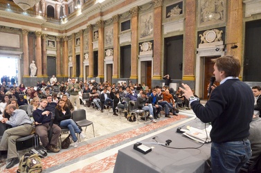 Genova - palazzo Ducale - incontro tra studenti e candidati sind