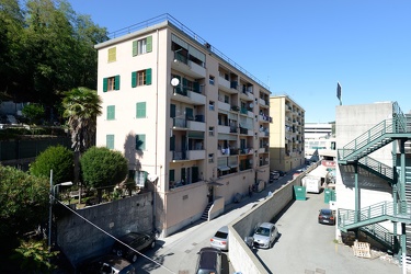 Genova, Bolzaneto - via Santuario Madonna Guardia - costruzione 