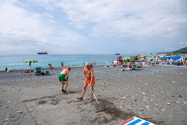 Genova, Voltri - aperta spiaggia libera